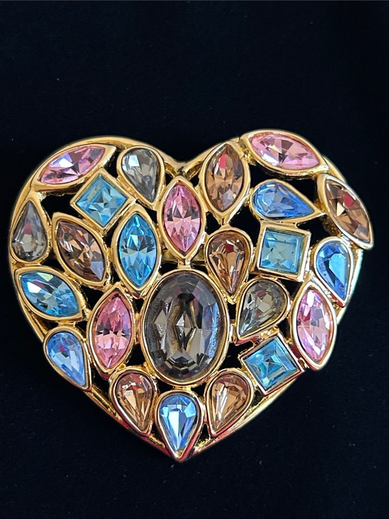 Yves Saint Laurent Jewelry - YSL Vintage 80’s Glamour Aphrodite Gold Plated Heart Multi-Color Crystal Brooch.